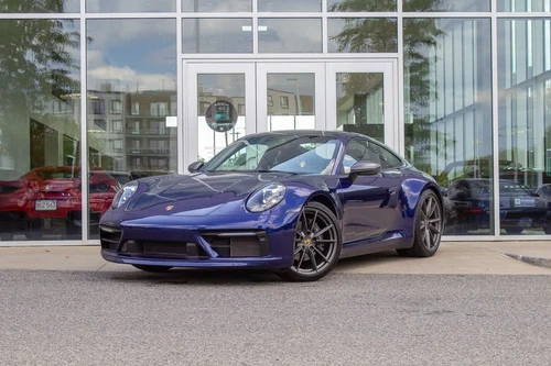 
           
        2024 Porsche 911 Carrera T