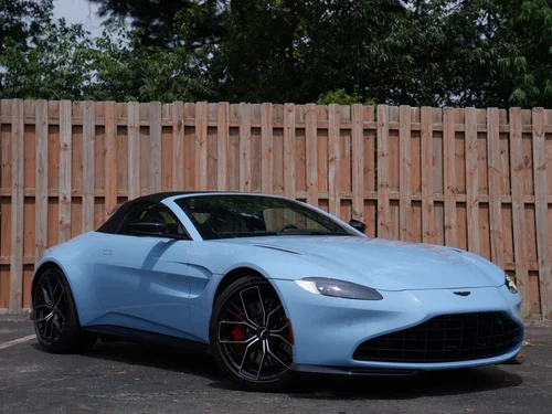 
           
        2023 Aston Martin Vantage