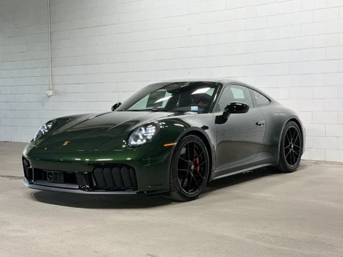 
           New 
        2026 Porsche 911 Carrera 4 GTS