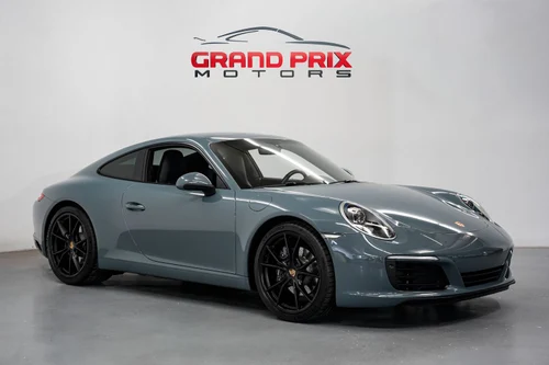 
           
        2018 Porsche 911 Carrera