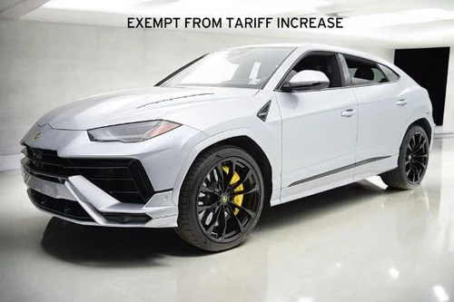 
           
        2023 Lamborghini Urus