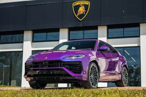 
           New 
        2025 Lamborghini Urus SE