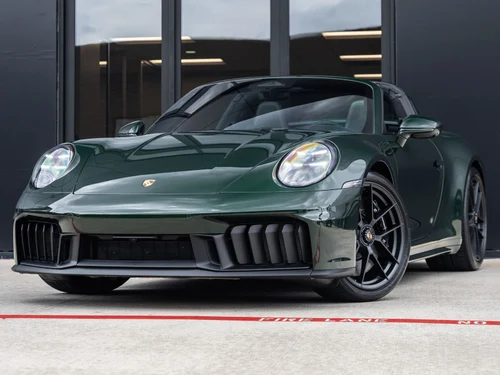 
           
        2026 Porsche 911 Targa 4 GTS