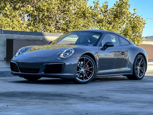 
           
        2017 Porsche 911 Carrera 4S