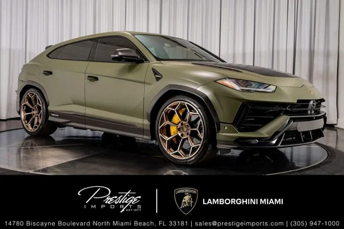 
           
        2024 Lamborghini Urus Performante
