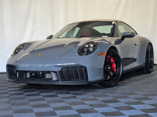 
           
        2026 Porsche 911 Carrera GTS