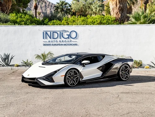 
           
        2021 Lamborghini Sian Base