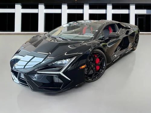 
           
        2024 Lamborghini Revuelto
