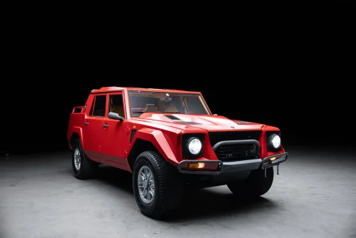 
           
        1990 Lamborghini LM
