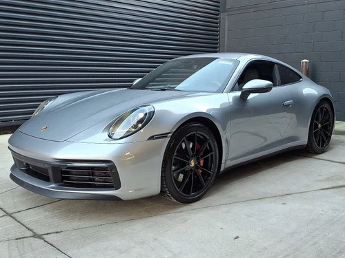 
           
        2020 Porsche 911 Carrera 4S