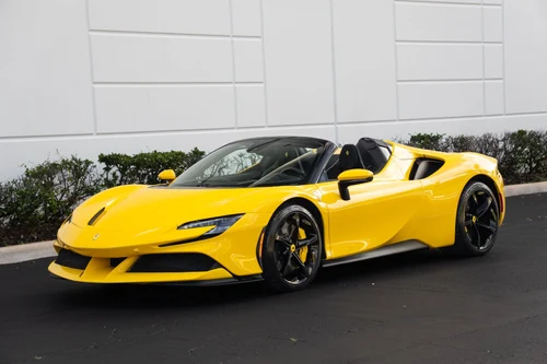 
           
        2025 Ferrari SF90 Spider
