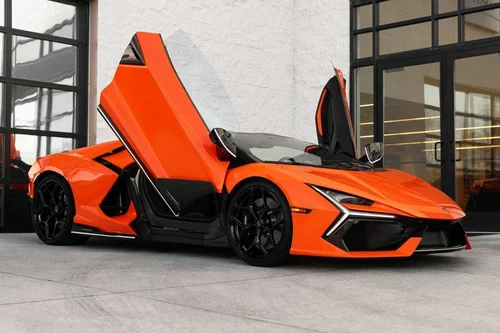 
           New 
        2026 Lamborghini Revuelto Base
