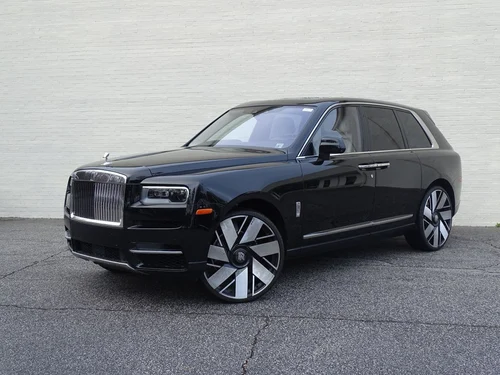 
           
        2021 Rolls-Royce Cullinan Base