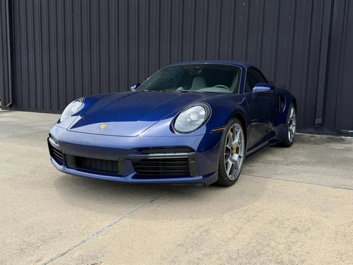 
           
        2022 Porsche 911