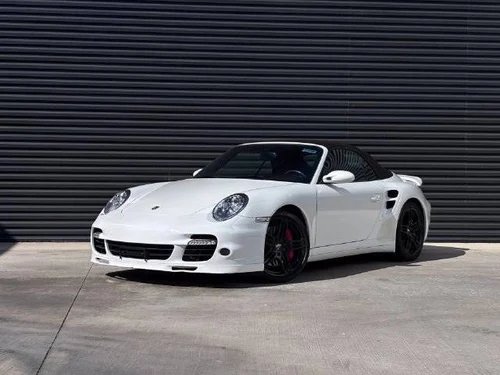 
           
        2008 Porsche 911