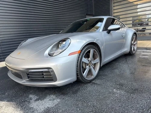 2023 Porsche 911 Carrera