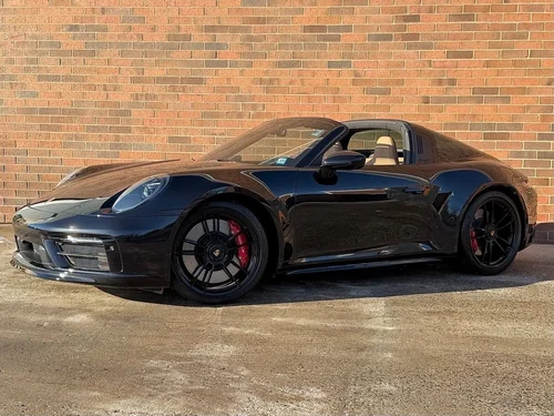 
           
        2024 Porsche 911 Targa 4 GTS