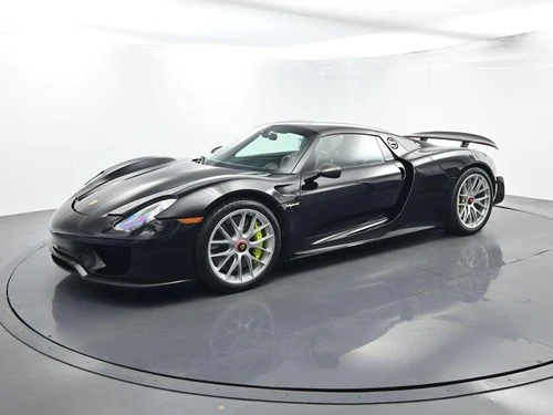 
           
        2015 Porsche 918 Spyder