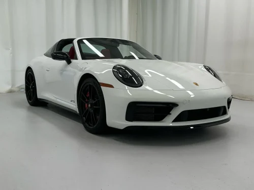 
           
        2022 Porsche 911 4 GTS