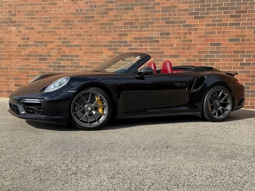 
           
        2019 Porsche 911 Turbo S