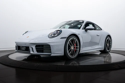 
           New 
        2026 Porsche 911