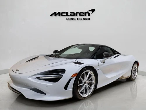
           New 
        2026 McLaren 750S Spider