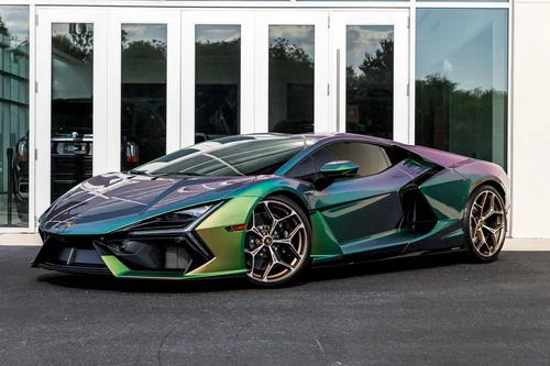 
           
        2024 Lamborghini Revuelto