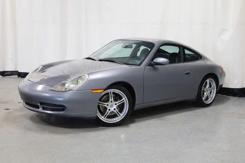 
           
        2001 Porsche 911