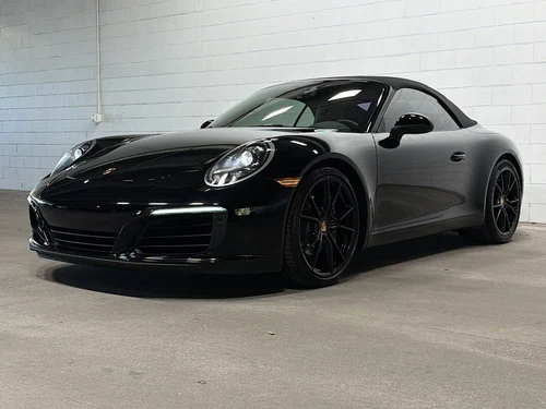 
           
        2018 Porsche 911 Carrera
