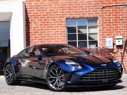 
           New 
        2026 Aston Martin Vantage S
