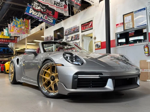 
           
        2022 Porsche 911 Turbo Cabriolet