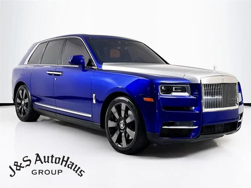 
           
        2021 Rolls-Royce Cullinan Base