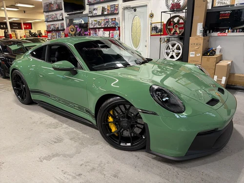 
           
        2022 Porsche 911