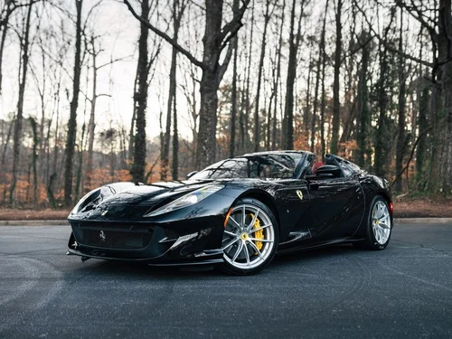 
           
        2021 Ferrari 812 GTS