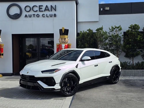 
           
        2024 Lamborghini Urus