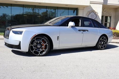
           New 
        2025 Rolls-Royce Ghost Black Badge