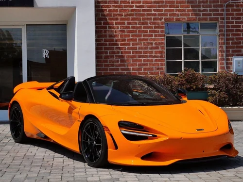 
           
        2024 McLaren 750S .