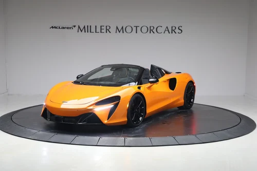 
           New 
        2026 McLaren Artura Spider Performance