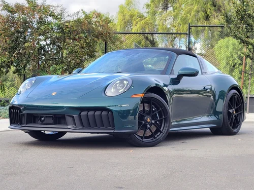 
           New 
        2026 Porsche 911 Targa 4 GTS