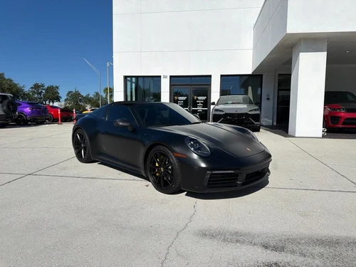
           
        2024 Porsche 911 Targa 4