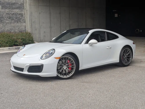 
           
        2017 Porsche 911