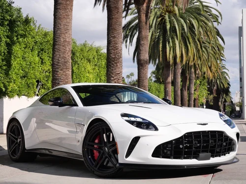 
           New 
        2026 Aston Martin Vantage S