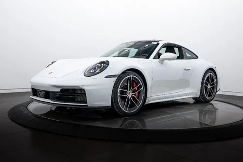 
           
        2026 Porsche 911 Carrera 4S