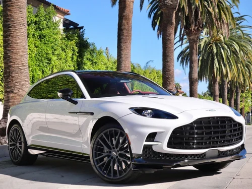 
           New 
        2026 Aston Martin DBX 707