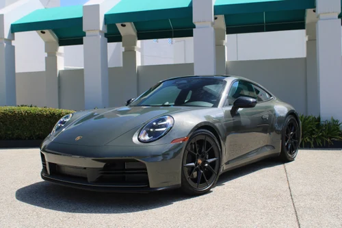 
           New 
        2026 Porsche 911 Carrera T