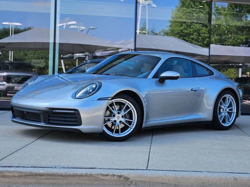 
           
        2024 Porsche 911 Carrera