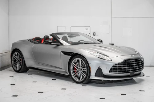 
           New 
        2025 Aston Martin DB12 VOLANTE