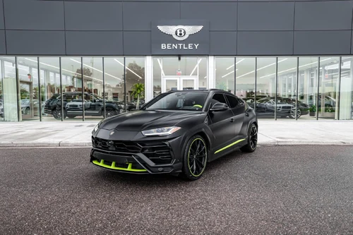 
           
        2022 Lamborghini Urus