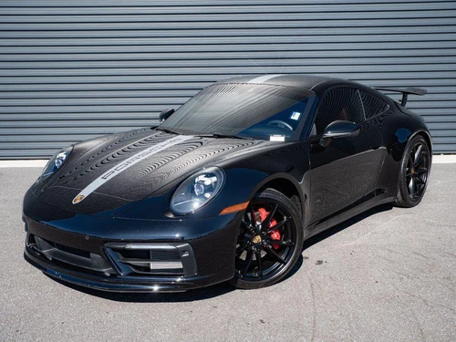 
           
        2021 Porsche 911 Carrera