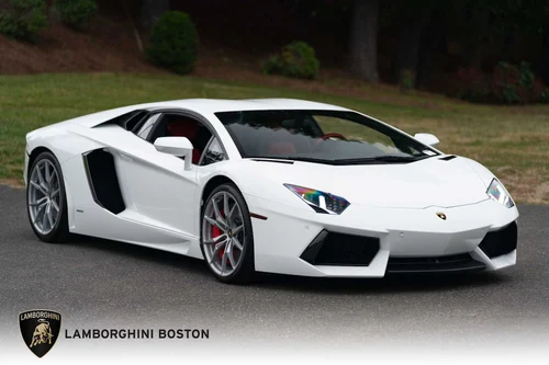 
           
        2015 Lamborghini Aventador